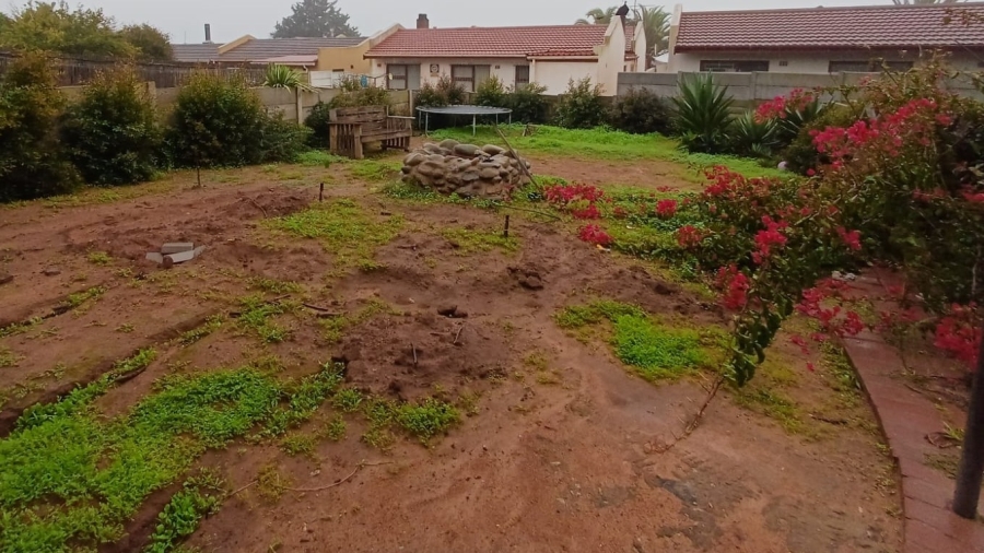 2 Bedroom Property for Sale in Vredenburg Western Cape